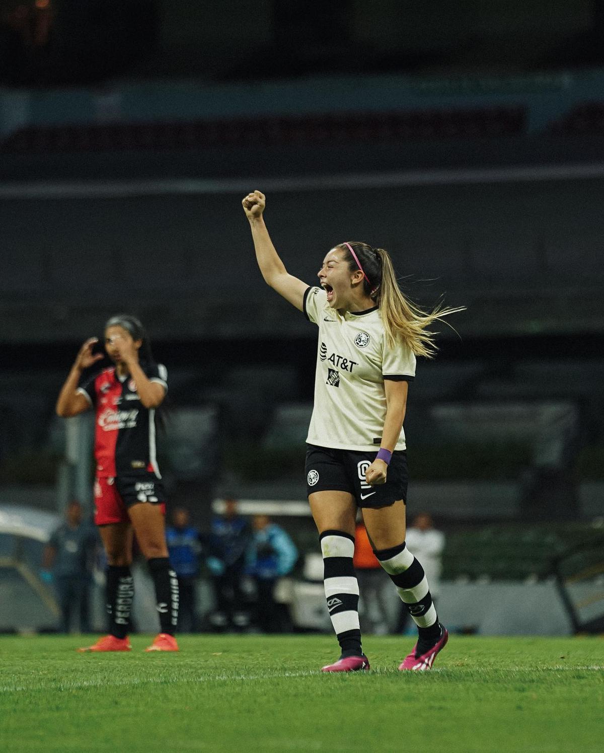  | Katty Martínez festejando un gol. Instagram: @kattyabad