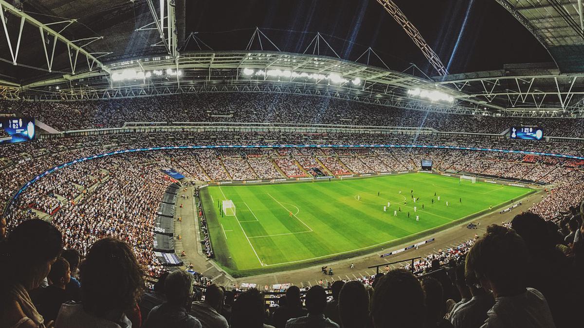 Estrategias de futbol. | Los equipos han buscado formas de ganar ventaja sobre sus oponentes mediante la implementación de sistemas de juego estratégicos y efectivos. (Pixabay)