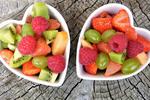 ¿Quieres bajar de peso? Estas son las 4 frutas con más calorías y azúcar que debes evitar