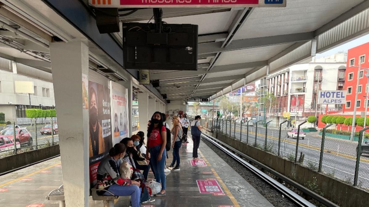 Llaman a respetar los espacios exclusivos para mujeres en el Metro.