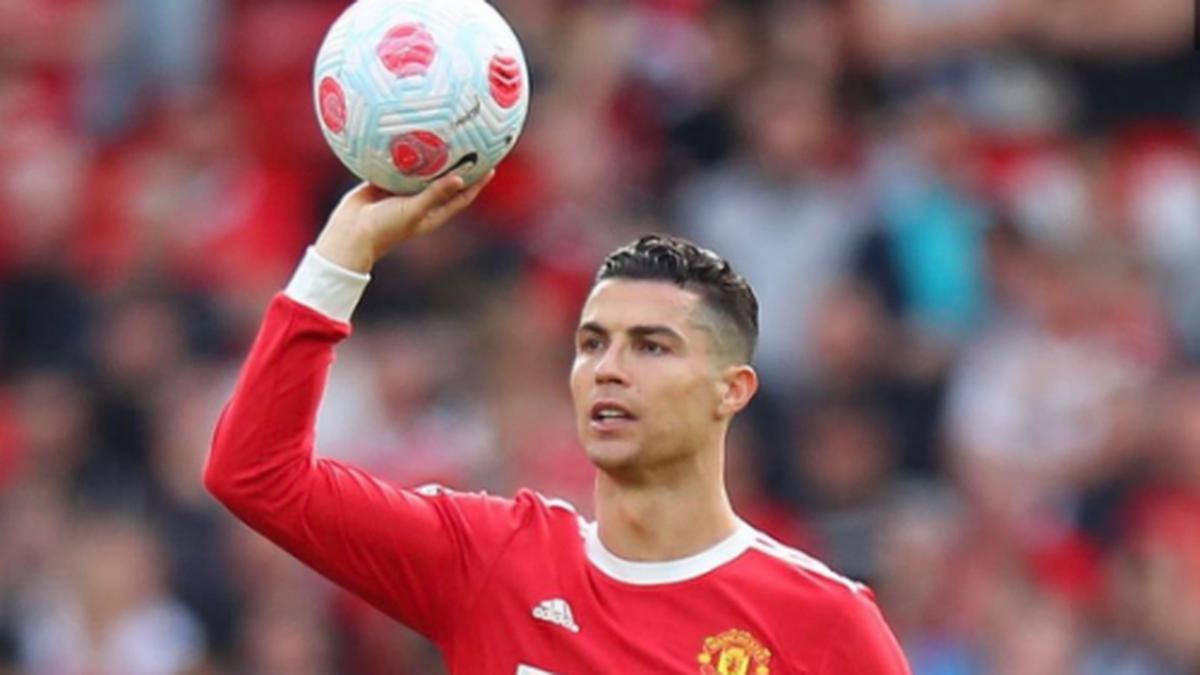  | Cristiano Ronaldo volvió a marcar un hat-trick con el Manchester United.