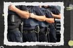 El curioso motivo por el que los policías se visten con un uniforme azul