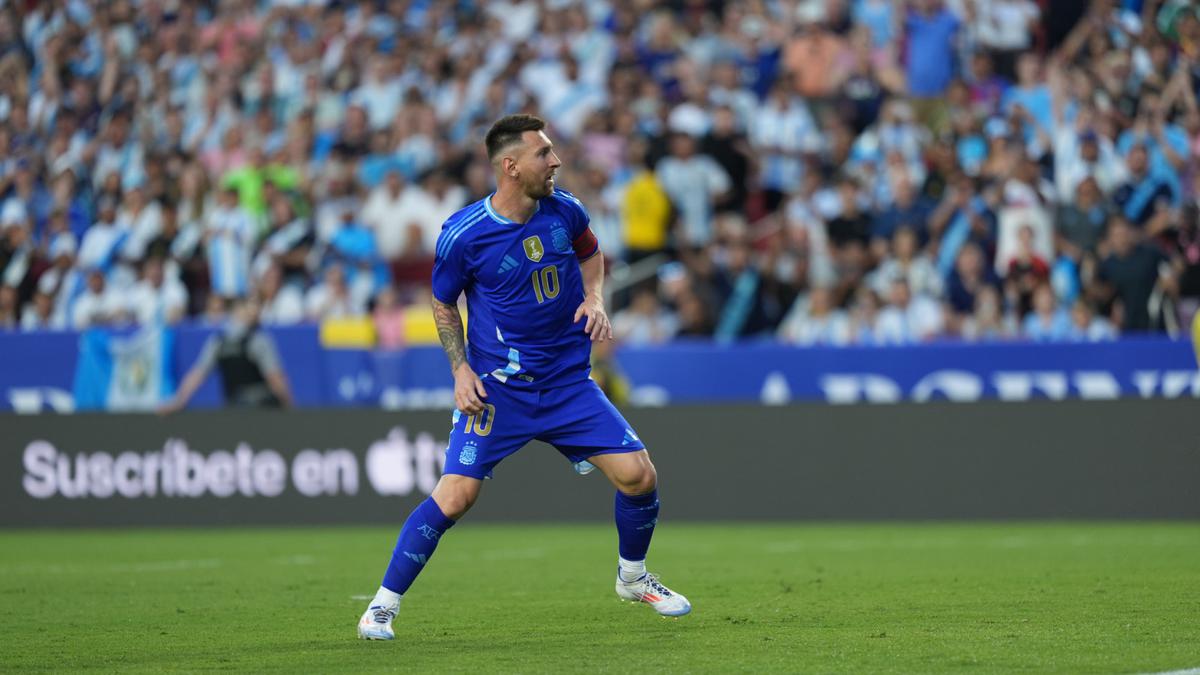 Lionel Messi. | La Selección de Argentina, liderada por Lionel Messi, buscará revalidar el título conseguido en Brasil en 2021. (X @Argentina)