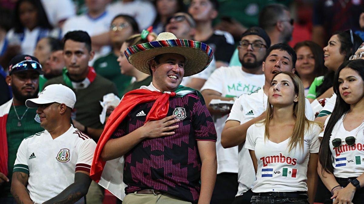 Los fans mexicanos ya dieron de qué hablar en Qatar 2022. | Foto: Mexsport