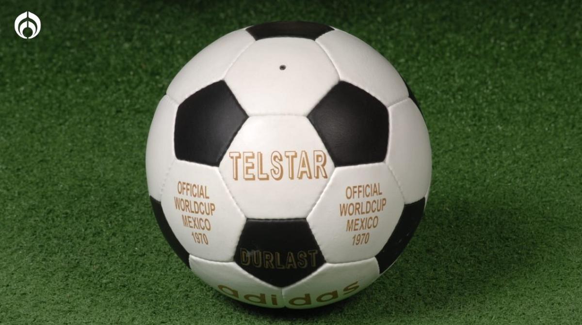 Radio Fórmula | Telstar fue el primer balón con hexágonos y con color.