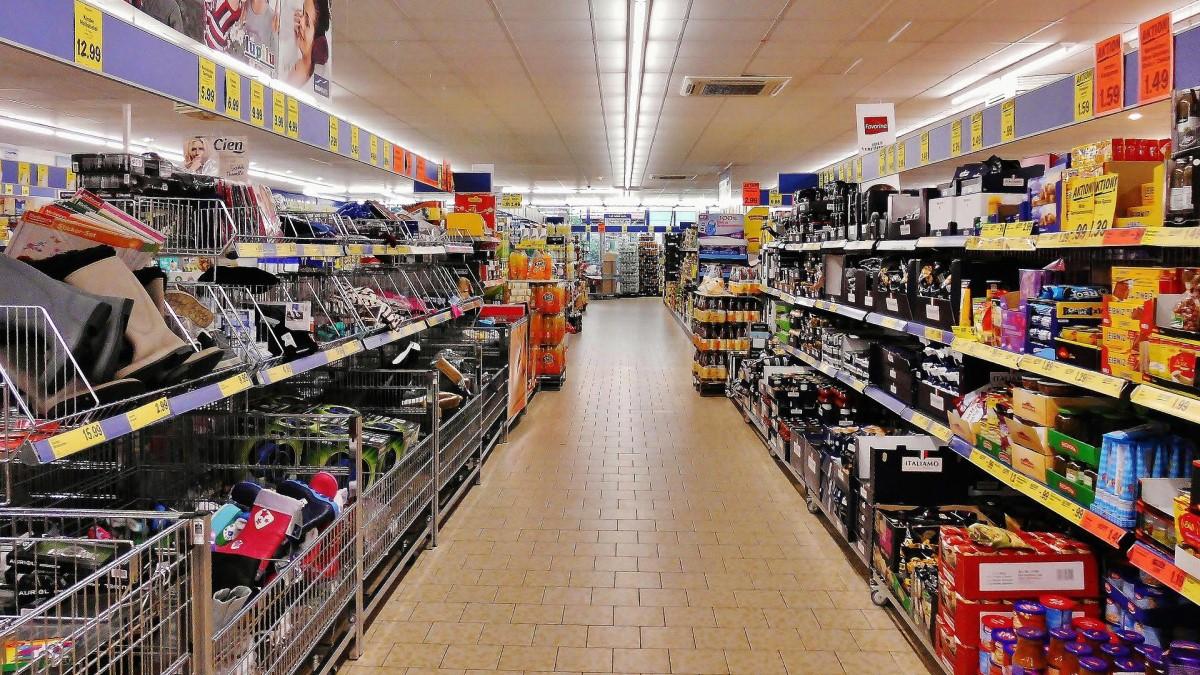 Nunca dejas de ver ofertas y productos 'necesarios' en un Supermercado.
