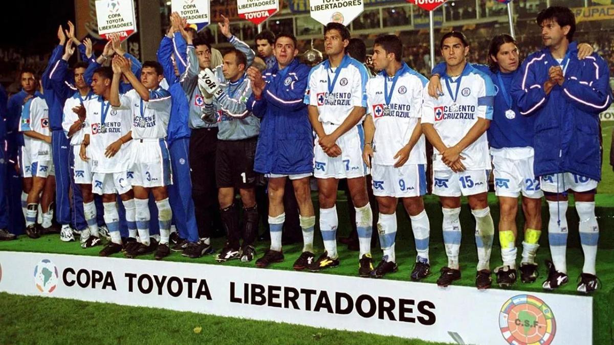Cruz Azul | La Máquina Cementera perdió la final con Boca en el 2001.