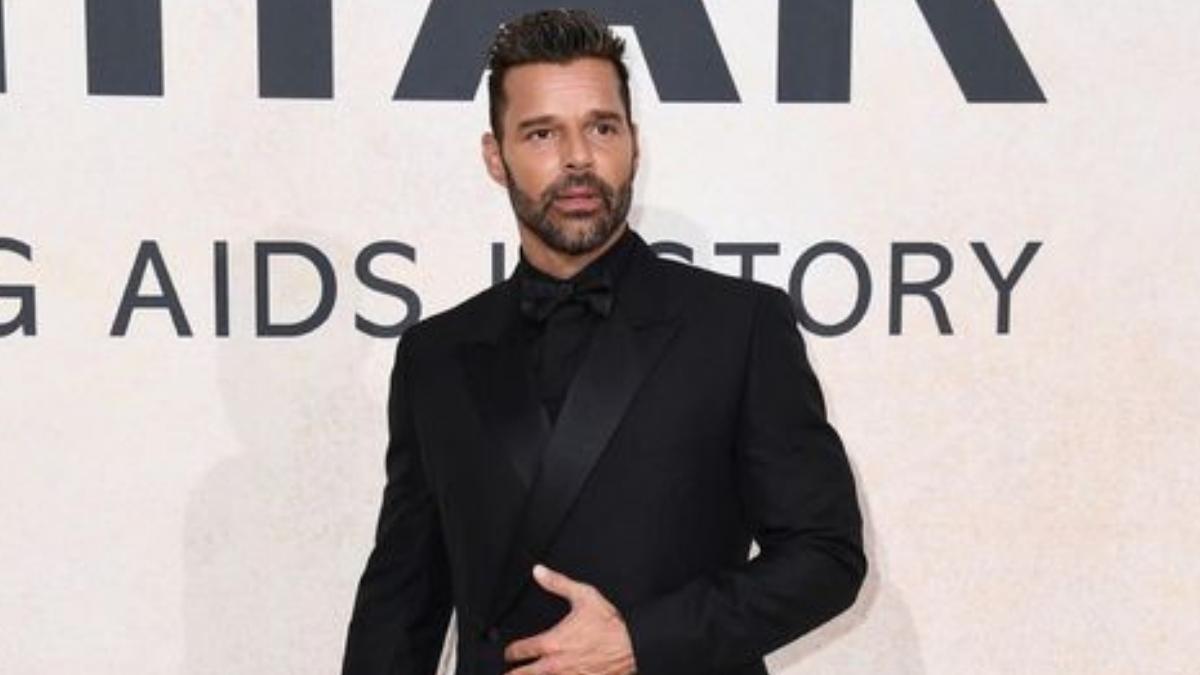Ricky Martin | Al cantante le pusieron una orden de restricción.