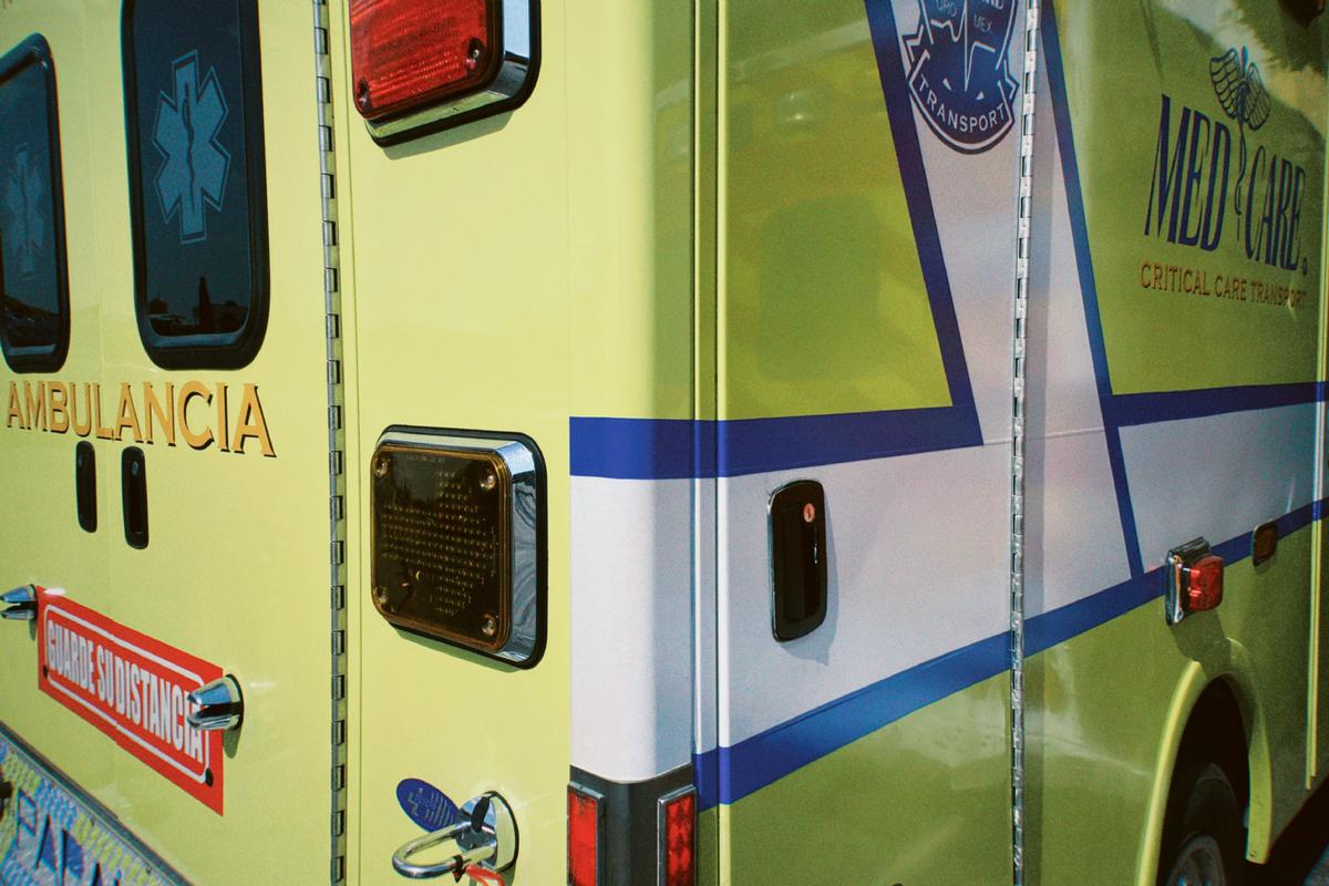  | Las ambulancias se comunican a través del sonido y las luces que emiten desde sus sirenas. Foto: Unsplash