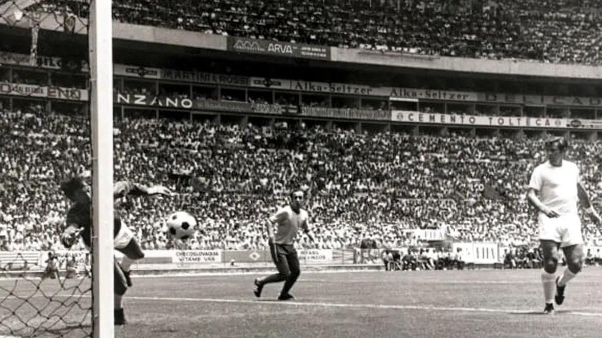Copas del Mundo | Brasil e Inglaterra se enfrentaron en el Mundial México 1970
